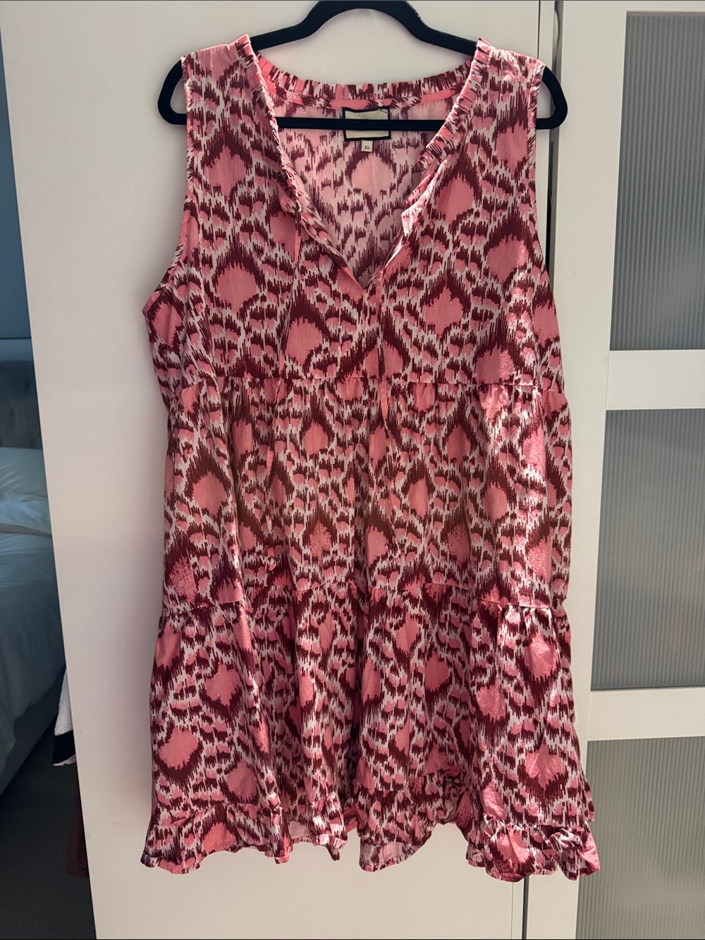 Tuckernuck Pink Patterned Sleeveless V-Neck Tunic